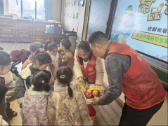 细心筹备的“趣味教具”走进校园